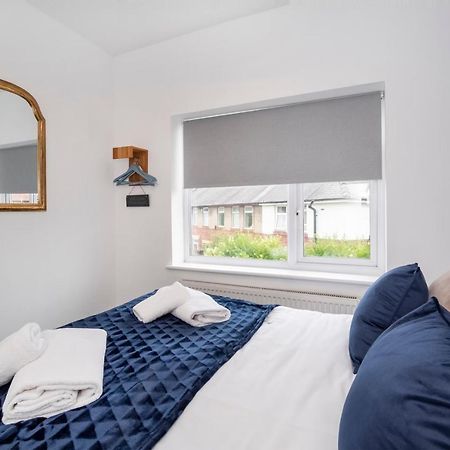 Stylish Hot Tub House With Free Parking! Villa York Ngoại thất bức ảnh