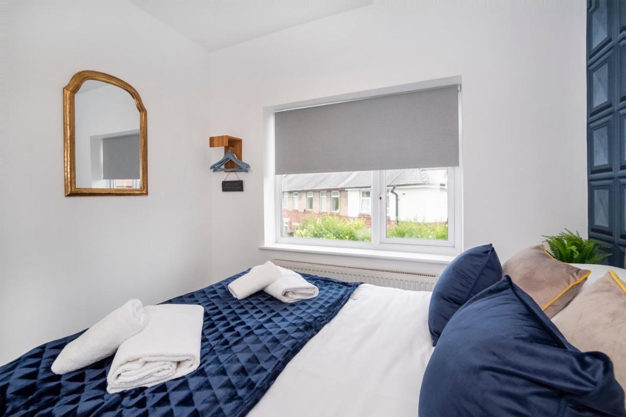 Stylish Hot Tub House With Free Parking! Villa York Ngoại thất bức ảnh