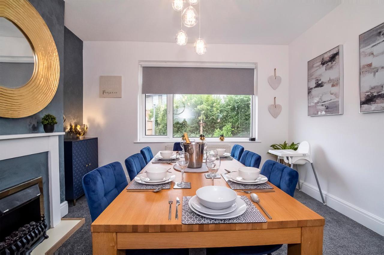 Stylish Hot Tub House With Free Parking! Villa York Ngoại thất bức ảnh