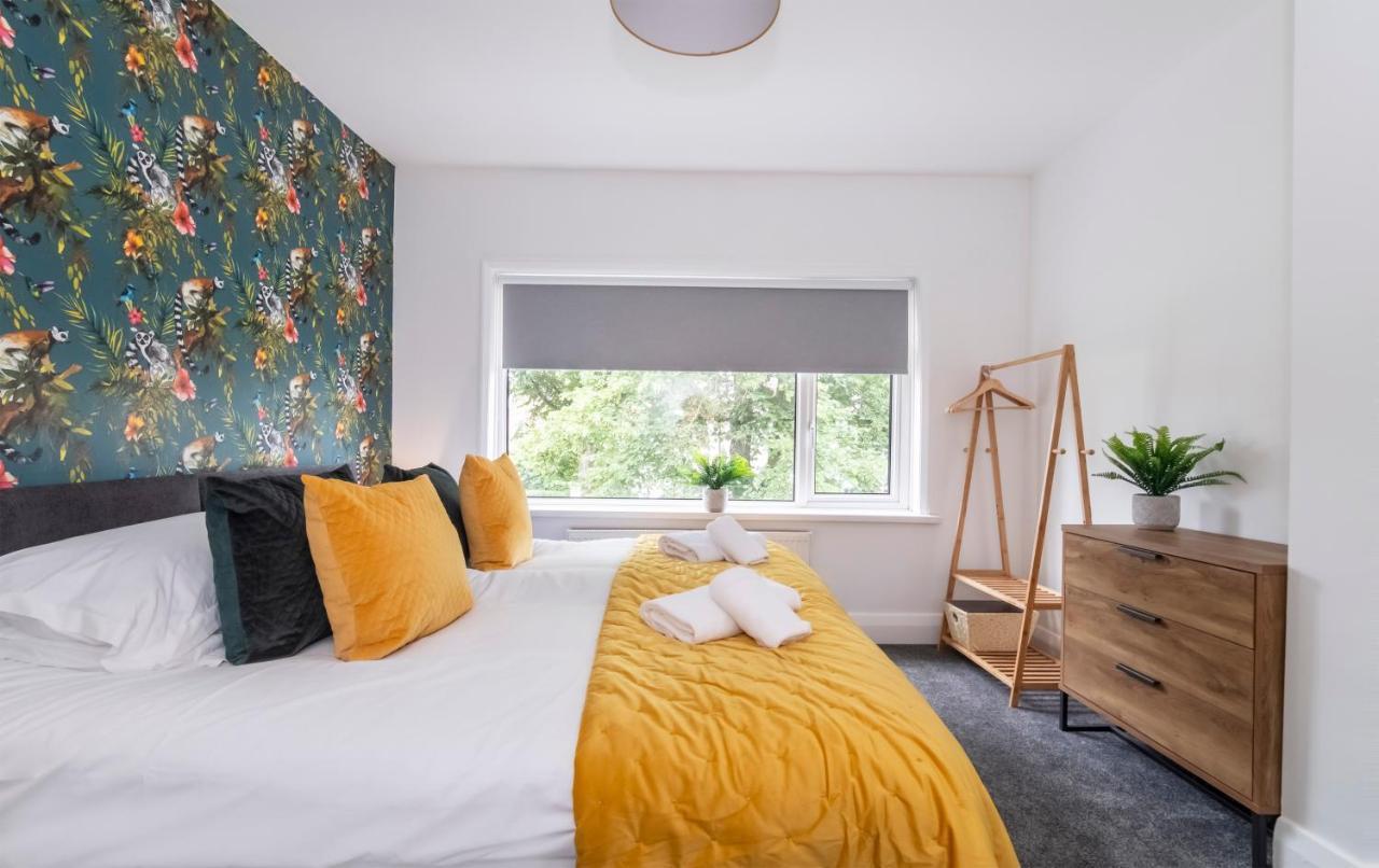 Stylish Hot Tub House With Free Parking! Villa York Ngoại thất bức ảnh